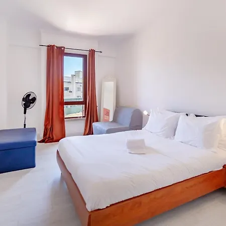 Flat & Oceanview Rooftop * Албуфейра