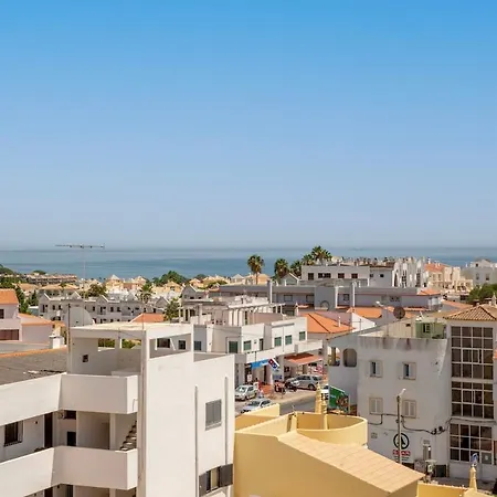 Апартаменты Flat & Oceanview Rooftop Албуфейра