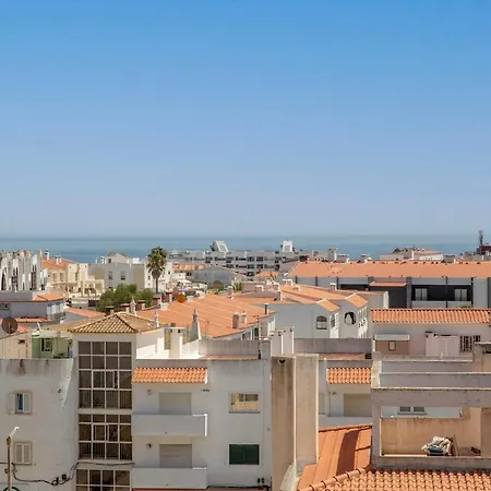Flat & Oceanview Rooftop *