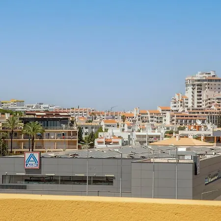 Flat & Oceanview Rooftop